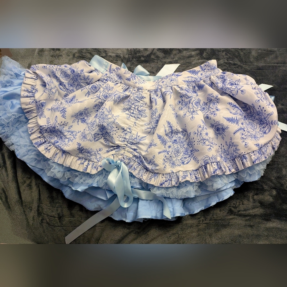 NWT Dolls Kill Poetic Justice Blue Floral Mini Skirt By sSugar Thrillz. - Picture 14 of 16